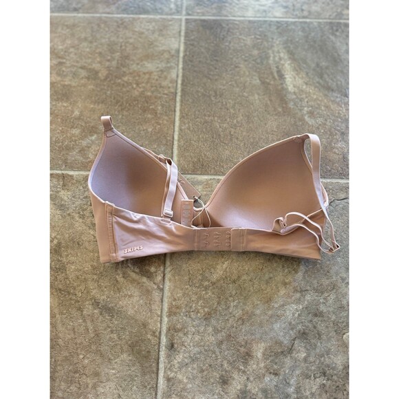 Skims Wireless Form Lightly Lined Bra Size 32C Clay - Picture 6 of 7